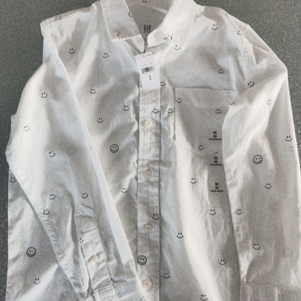 Gap size S M for boys white with happy face very nice dress shirt.